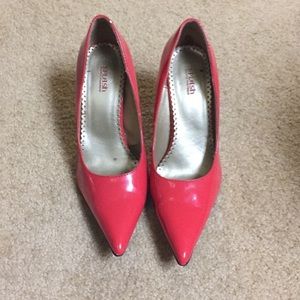 Point toe heel